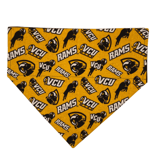 vcu over the collar bandana